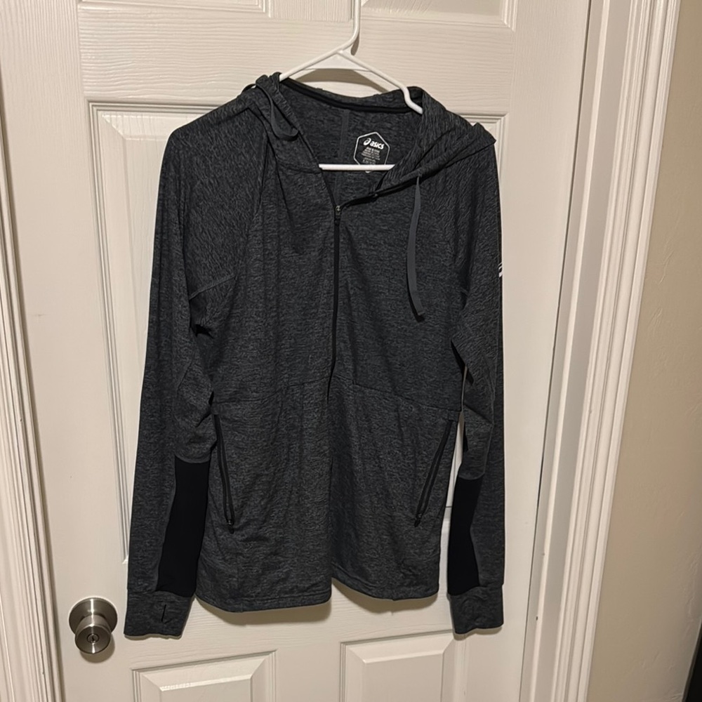 Asics Gray and Black Jackets for a Modern Look